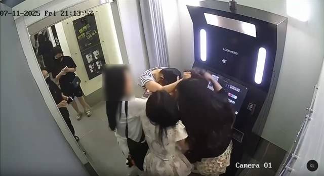 베트남 하노이서 한국인 여성들, 베트남인 여성들 폭행 [베트남뉴스(VNS) 캡처. 재판매 및 DB 금지]