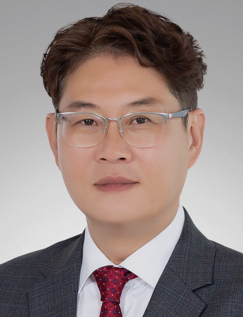 이정범 충북도의회 교육위원장.