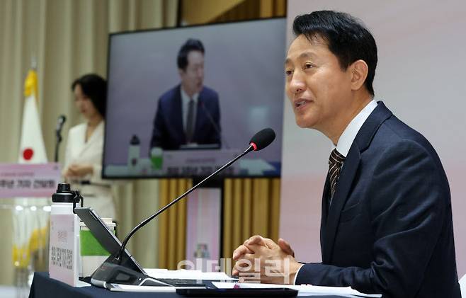 오세훈 서울시장이 16일 서울시청에서 열린 ‘민선 8기 3주년 기자간담회:가열차게 일상혁명’에서 인사말을 하고 있다. (사진=방인권 기자)