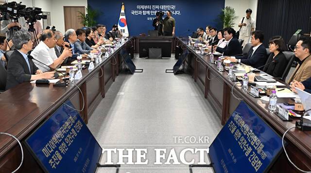 이재명 정부는 미디어 생태계 변화에 부응하는 법제와 거버넌스 논의를 위한 '미디어 혁신 범국민 협의체(가칭)' 마련을 필두로 글로벌 미디어 강국의 기반을 마련하겠다는 방침이다. /이새롬 기자