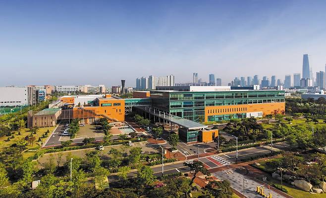 인천 송도국제도시의 셀트리온 2공장 전경. /셀트리온