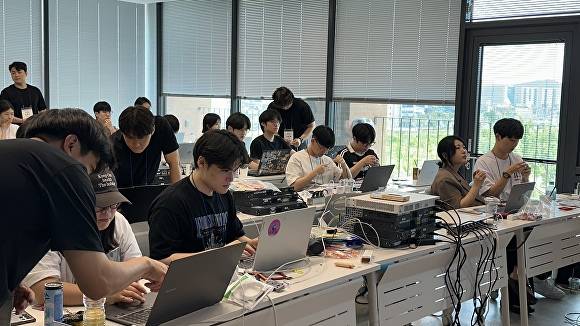 ‘제1회 골든시스 네트워크 챌린지’가 열리고 있다 [사진=대경ICT산업협회]