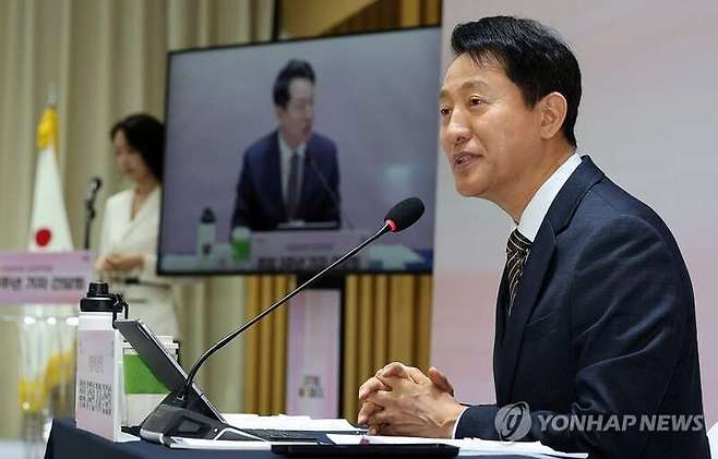 오세훈 서울시장이 16일 서울 중구 서울시청에서 민선 8기 취임 3주년 기자회견을 열고 있다. / 사진=연합뉴스