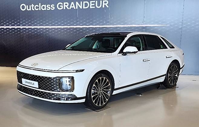 현재 판매되는 그랜저 [사진촬영=최기성 매경 디지털뉴스룸 기자]