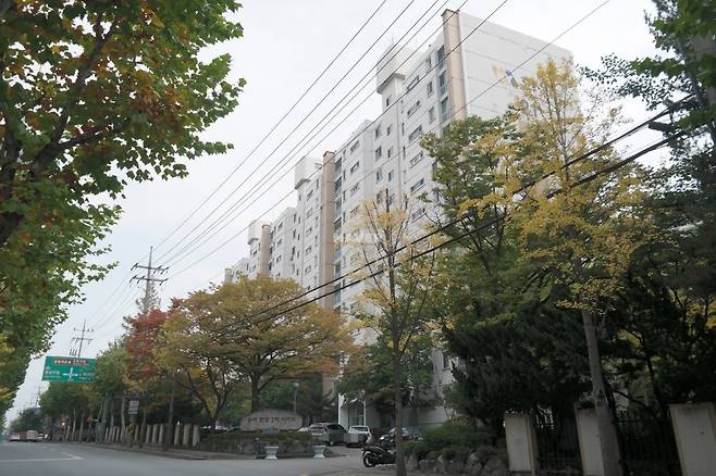 서울 소유ㅏ구 송파한양2차아파트 전경 /사진=네이버페이 부동산