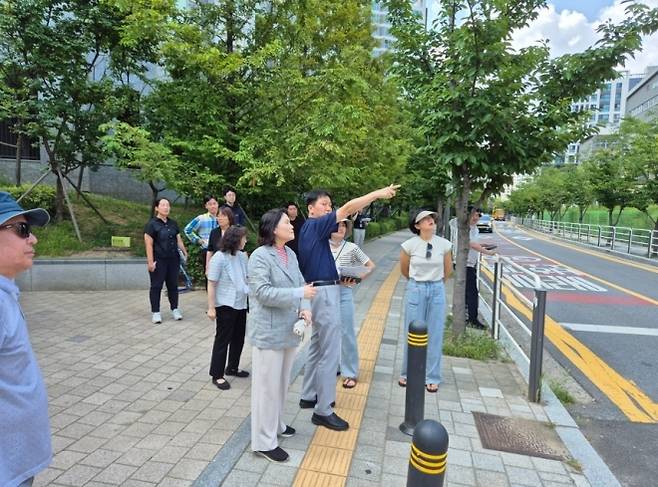 민원현장 살피는 박춘선 의원