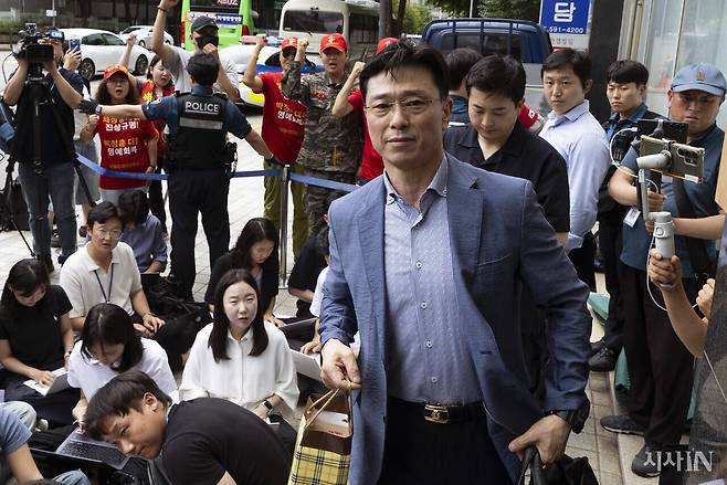 7월2일 임성근 전 해병대 1사단장이 특검 조사를 받기 위해 이동하고 있다. ⓒ시사IN 이명익