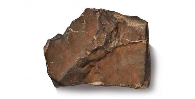 530만 달러에 낙찰된 지구상에서 가장 큰 화성 운석. 소더비 홈페이지