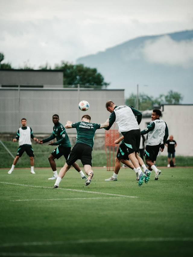 하노버의 오스트리아 자알펠덴 전지훈련 모습 ⓒ하노버96 소셜 미디어