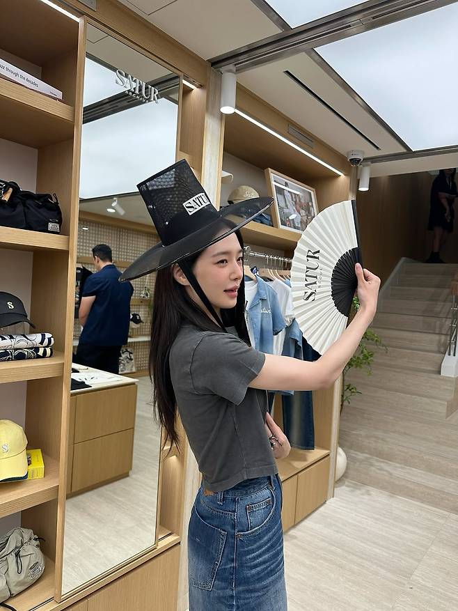 518172639_18508099576030468_6340987102510621454_n.jpg 박규영 최근 인스타.jpg