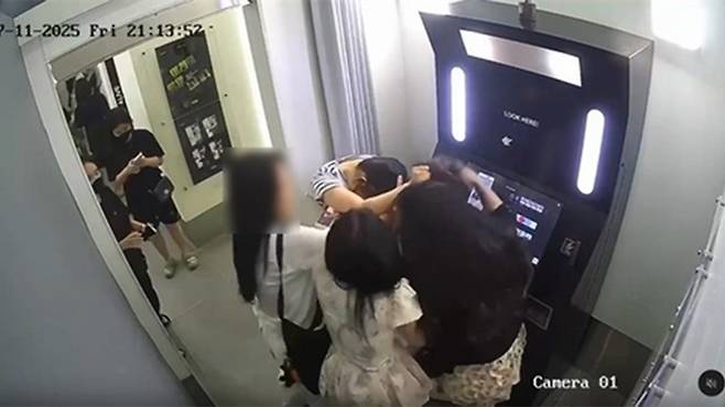 베트남 하노이서 한국인 여성들, 베트남인 여성들 폭행 [연합뉴스/베트남뉴스(VNS) 캡처]