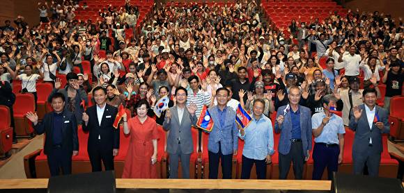 외국인 계절근로자 입국 환영식  [사진=고창군 ]