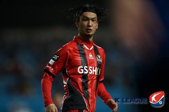 FC 서울에서 2개의 우승컵을 들어 올렸던 다카하기 요지로. 사진=한국프로축구연맹