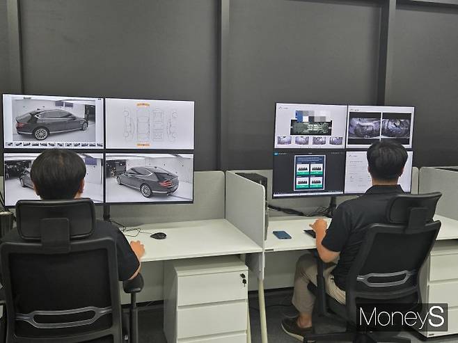 정밀 점검을 마친 차량의 모든 데이터는 품질 분석실로 전달돼 전문가 판독을 거친다. /사진=김이재 기자