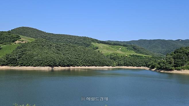 서산시 운산면 상왕산 전경