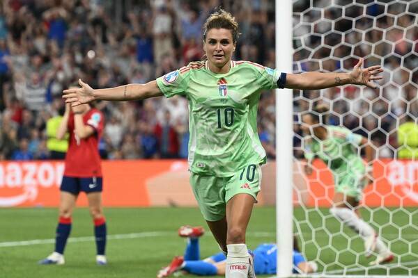 ▲ 이탈리아가 지렐리의 멀티골로 노르웨이를 꺾고 여자 유로 2025 4강에 진출했다. ⓒ연합뉴스/AFP