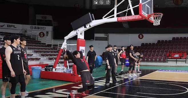 체력테스트를 받고 있는 정관장 선수단. 사진제공=안양 정관장