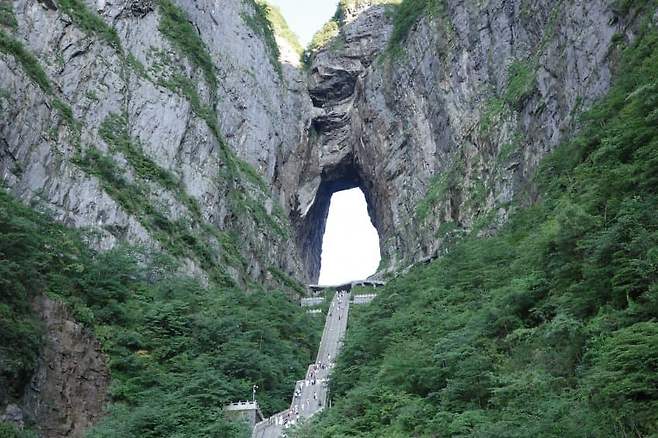 0feb8872c1f76af523eb8fe5429c701b32146f37c275cd0d1d26619204cea3ab535394297c436ae8bf25a84af7e9b36bca385b573a7c