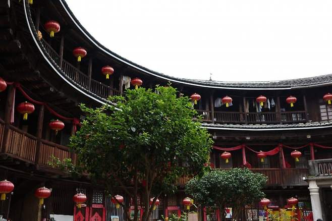 7c99f676b6816b8523ecf5e1339c706c4e779637a61516b146f5f8faaaf58190eb73d6816da463a9efba05e5b6d75cc69461de0739e4