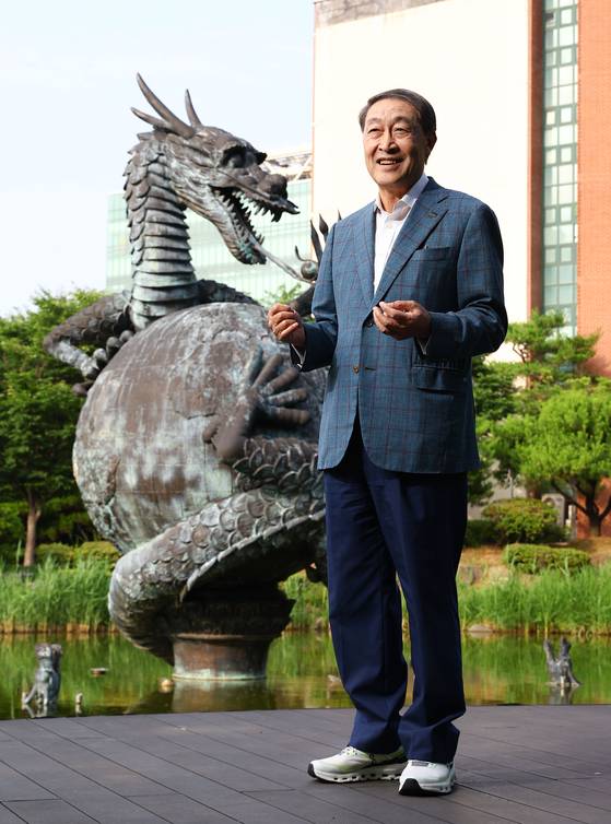 이현순 중앙대 이사장은 중앙일보 인터뷰에서 이공계 인재를 집중적으로 육성해 기술 강국으로 도약한 중국의 놀라운 변화에 주목하면서 “훌륭한 엔지니어를 보유한 나라가 세계를 호령한다”고 역설했다. 김종호 기자