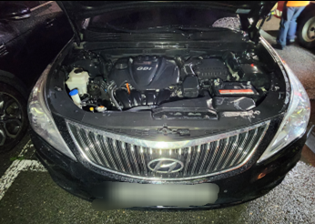 지난 17일 오후 8시12분께 인천 계양구 계산동 한 아파트 지상주차장에 세워둔 차량에서 불이 나 ABS 모듈 일부가 탔다. 인천소방본부 제공