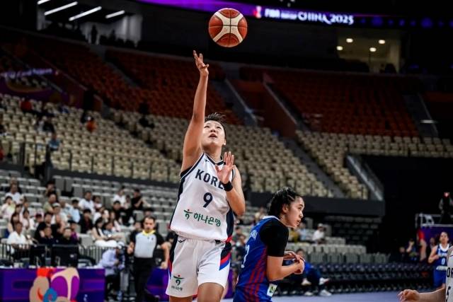 박지현은 15점 9리바운드 5어시스트 4스틸, 완벽한 공수 밸런스를 선보였다. 사진=FIBA 제공