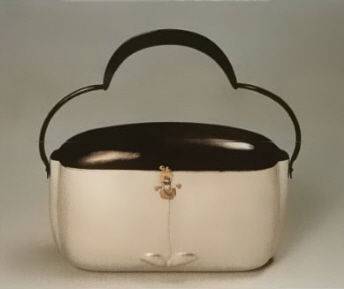 [서울=뉴시스] 이승원, 은 핸드백. 2025.07.18. (사진=서울공예박물관 제공) *재판매 및 DB 금지