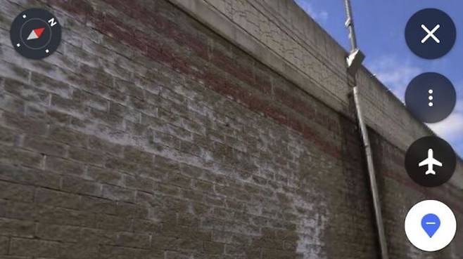 지난해 오산 옹벽의 사진