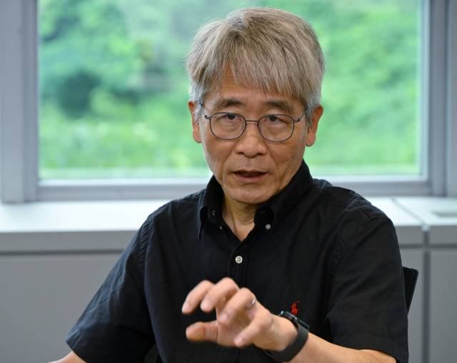 윤태영 오스코텍 대표가 경기도 성남시 오스코텍에서 본지와 인터뷰를 갖고 있다. 성형주 기자