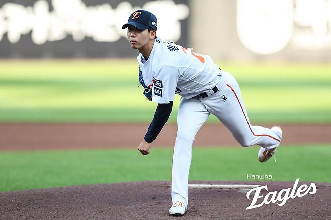 ▲ 전반기 마지막 등판에서 6⅓ 1실점으로 잘 던진 황준서 ⓒ한화이글스