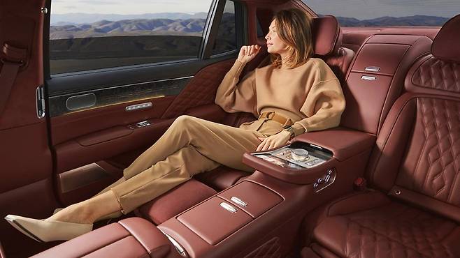 제네시스 G90 실내