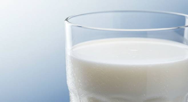 우유 상징 사진.