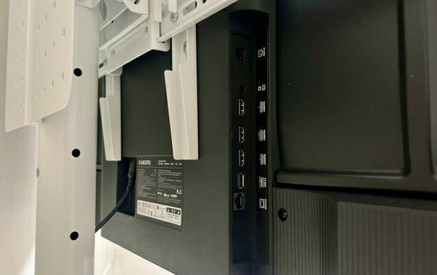 샤오미 TV A 프로 55인치 후면 (사진=지디넷코리아)