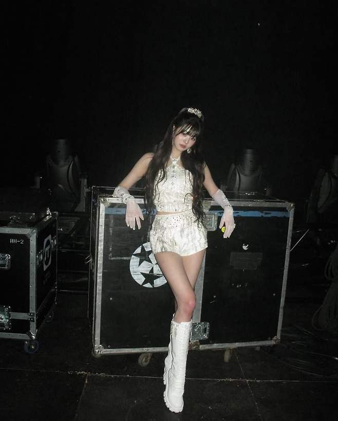 1753007059 (1).jpg 장원영 인스타그램 ㄷㄷㄷ jpg