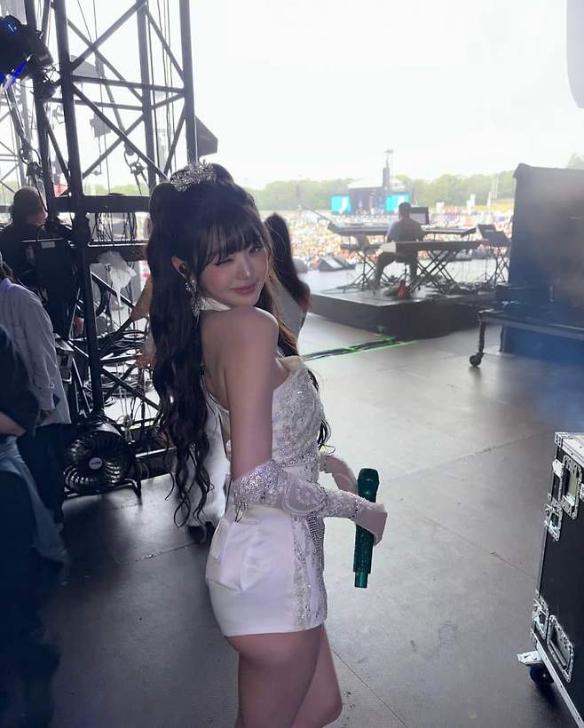 1753007060 (1).jpg 장원영 인스타그램 ㄷㄷㄷ jpg