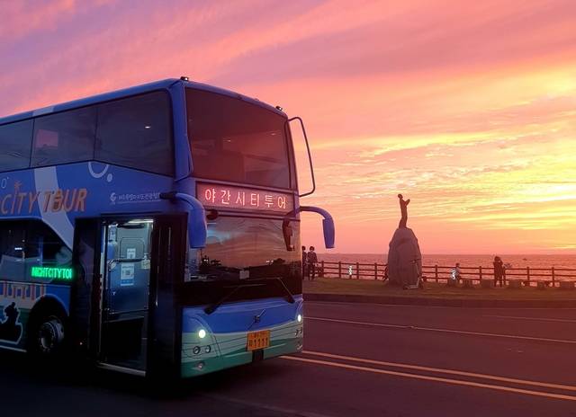 제주 야간시티투어버스. 사진=제주도관광협회.