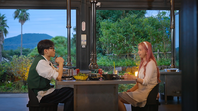 ‘모태솔로지만 연애는 하고 싶어’ 속 정목과 이도.