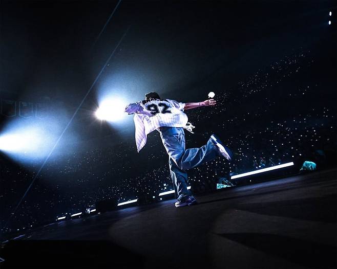 '이틀 내내 완전매진' 방탄소년단 진 美 애너하임 콘서트 혼다 센터 역사상 최고 기록