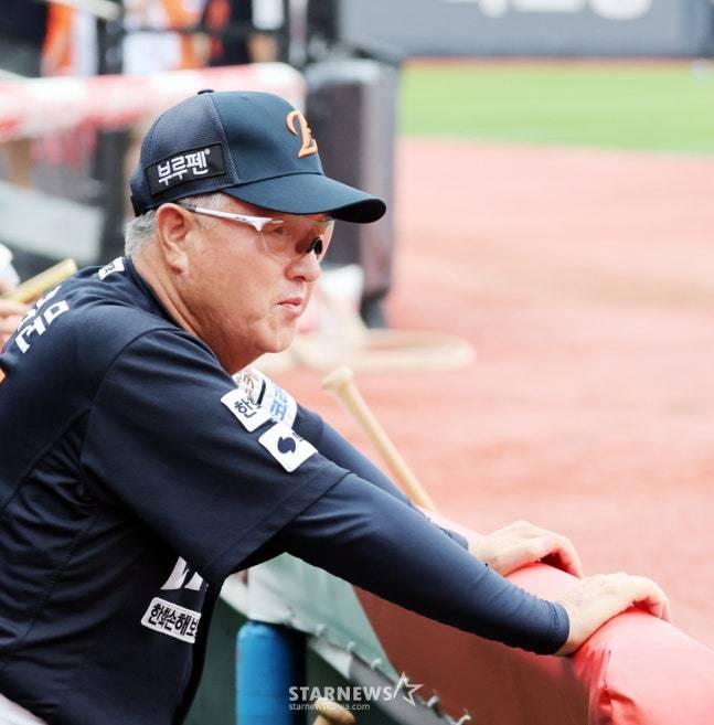 한화 김경문 감독. /사진=김진경 대기자