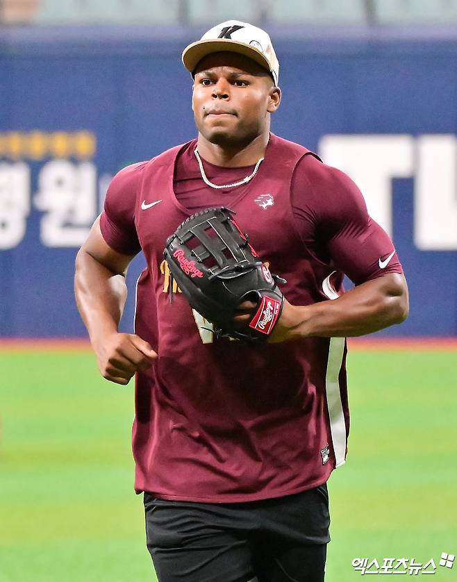 키움 히어로즈 스톤 개랫이 올해 정규시즌 경기를 앞두고 훈련에 임하고 있다. 엑스포츠뉴스 DB