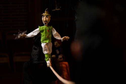 ◇제19회 정선인형극제가 오는 24일부터 26일까지 정선 일대에서 열린다. 사진은 올해 참가팀인 연희공방 음마갱깽.