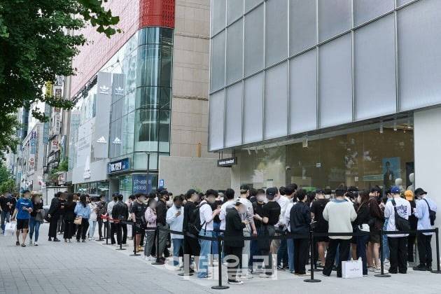 지난 2021년 5월 플래그십 스토어 ‘무신사 스탠다드 홍대’ 개장 당시 모습 사진 (사진=무신사)