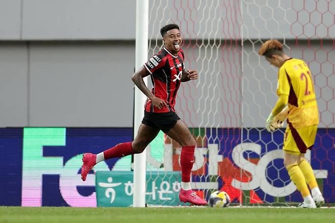 서울월드컵경기장/ K리그1/ FC서울 vs 울산HDFC/ 서울 린가드 득점/ 골 세레머니/ 사진 정재훈