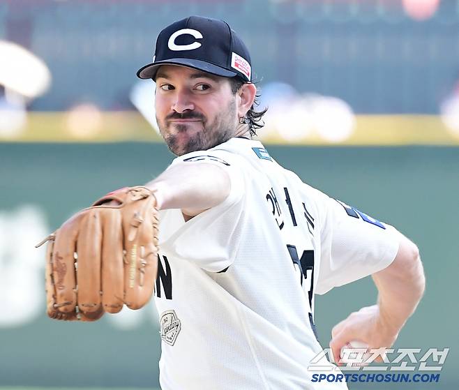 22일 인천 SSG랜더스필드에서 열린 SSG와 KIA의 경기. 선발 투구하고 있는 SSG 앤더슨. 인천=송정헌 기자songs@sportschosun.com/2025.06.22/