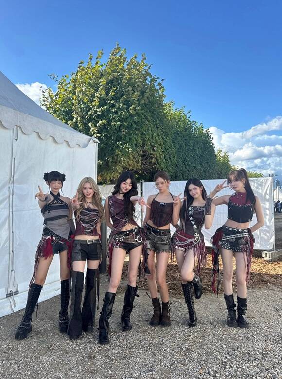 그룹 아이브가 '롤라팔루자 파리'의 메인 이스트 무대에서 라이브를 펼쳤다./스타쉽 엔터테인먼트