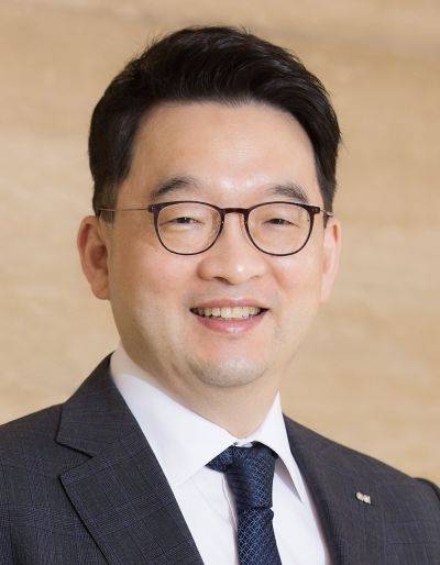 이우현 OCI홀딩스 회장 사진. OCI홀딩스
