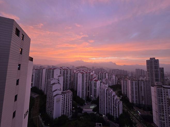 20250621_200042.jpg 나도 오전에 지리는거 찍음