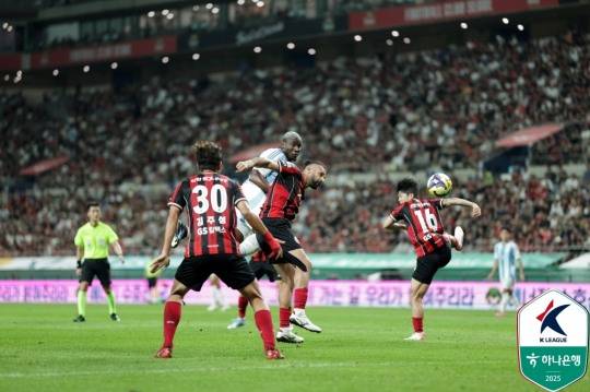 서울과 울산의 경기 열린 20일 서울월드컵경기장 모습. 사진[연합뉴스]