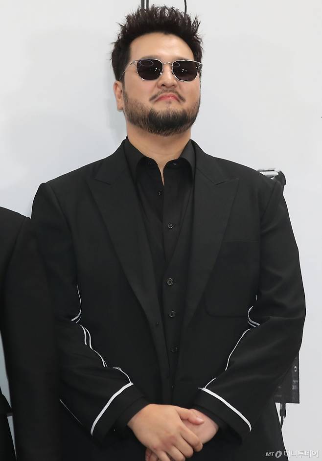 그룹 god(지오디)의 멤버 김태우가 23년 절친이었던 가수 KCM(본명 강창모)의 뒤늦은 고백에 당황했다고 털어놨다.  /사진=(서울=뉴스1) 권현진 기자