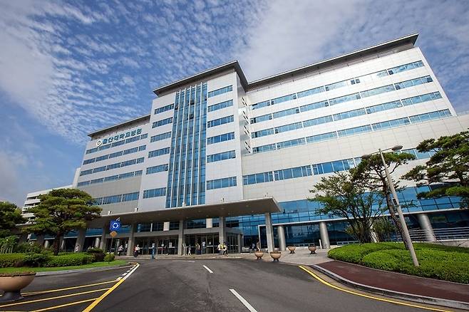 [울산=뉴시스] 울산대학교병원 전경. (사진=울산대학교병원 제공) photo@newsis.com *재판매 및 DB 금지